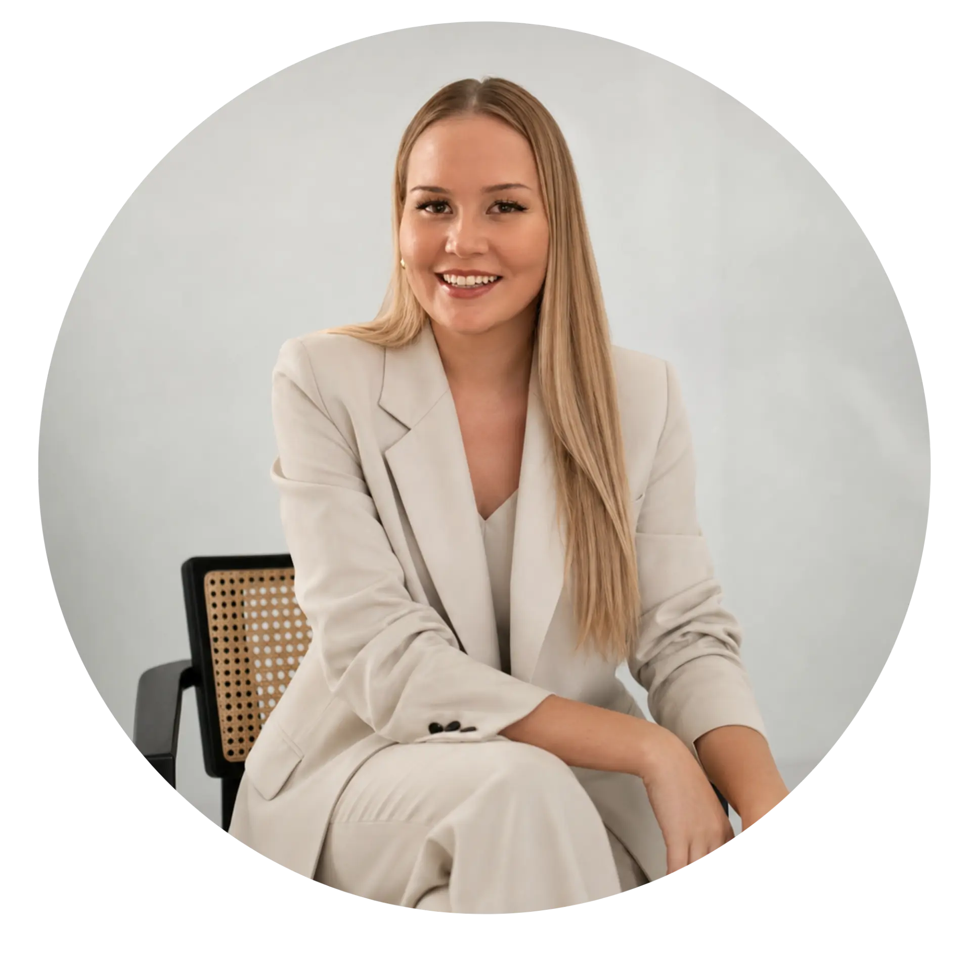 Mira Rossi, May Marketing